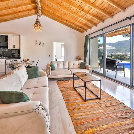 Apartman Doga Manzarali Kozalak Kalkan