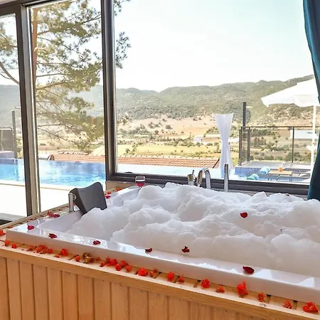 Doga Manzarali Kozalak Kalkan Kaş