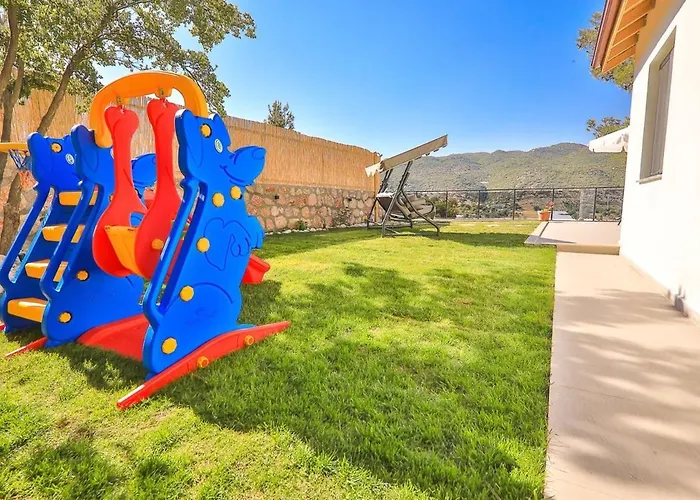 Doga Manzarali Kozalak Kalkan 아파트 *