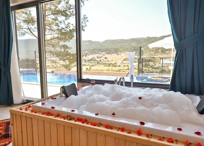 Doga Manzarali Kozalak Kalkan 카스