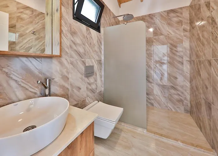 Doga Manzarali Kozalak Kalkan 아파트