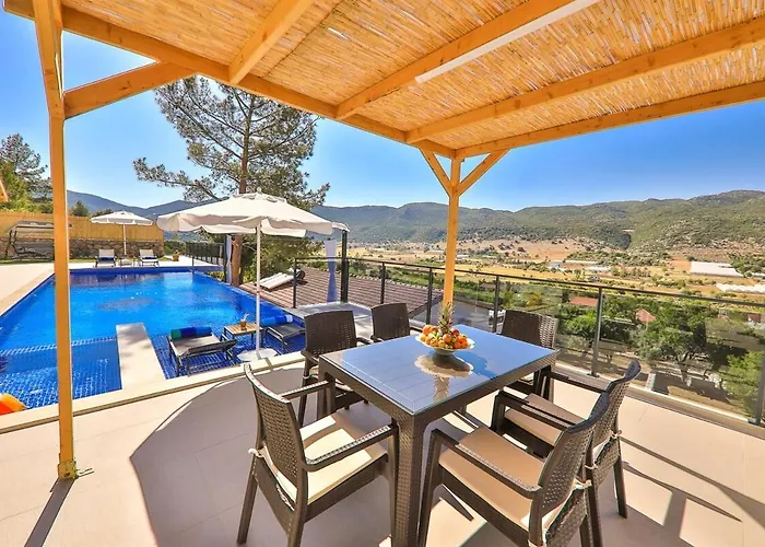 아파트 Doga Manzarali Kozalak Kalkan