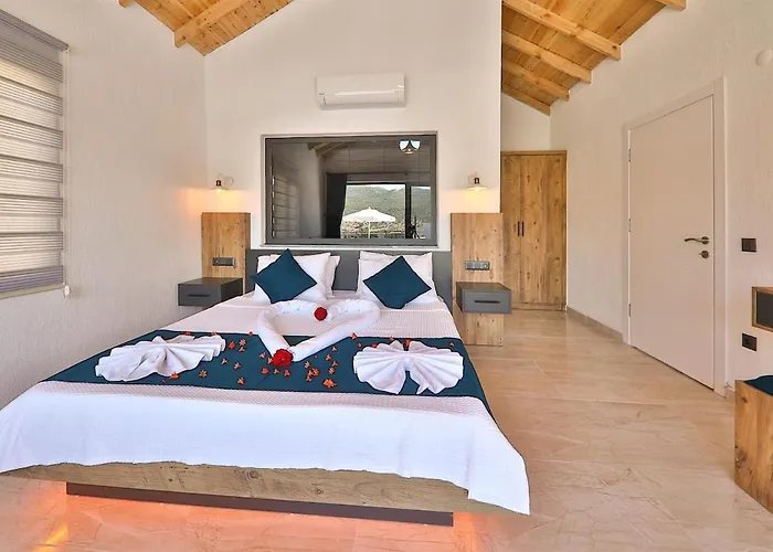 아파트 Doga Manzarali Kozalak Kalkan