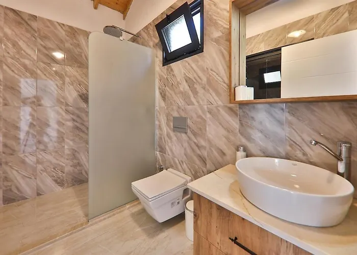 아파트 Doga Manzarali Kozalak Kalkan 카스